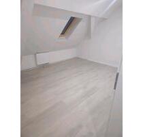 WG Zimmer in Tuttlingen - 368,00 EUR Kaltmiete, ca.  30,00 m² in Tuttlingen (PLZ: 78532)