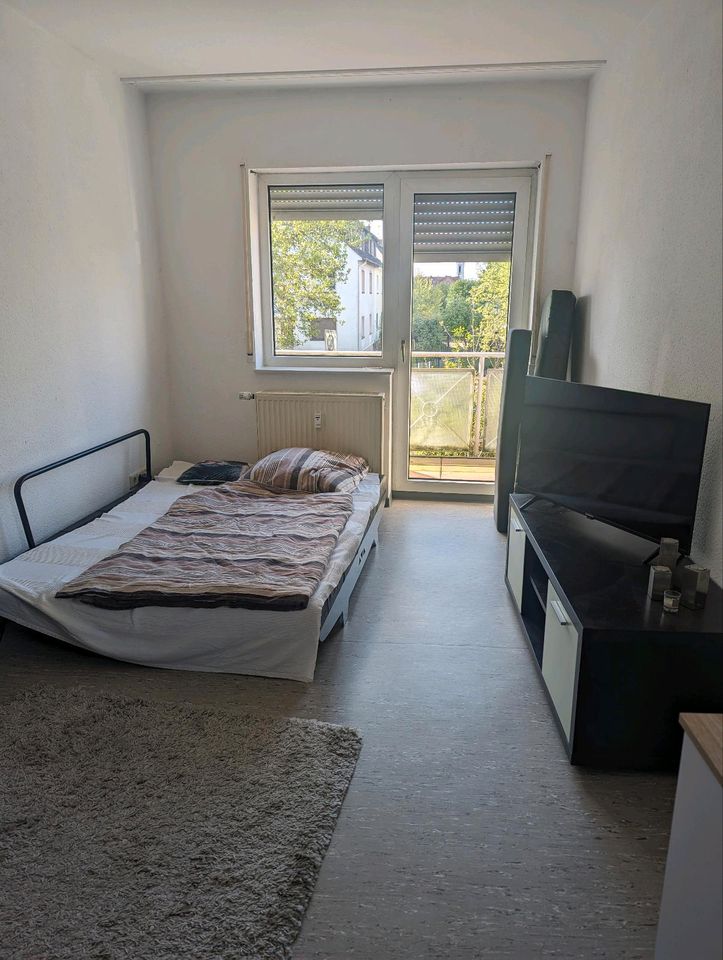 1 Zimmer Wohnung mit Einbauküche und Balkon zur Untermiete - Edingen-Neckarhausen