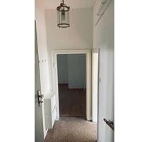 2 Zimmer Wohnung - 800,00 EUR Kaltmiete, ca.  60,00 m² in Kassel (PLZ: 34117)