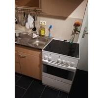 Zimmer 3WG Souterrain - 280,00 EUR Kaltmiete, ca.  90,00 m² in Rostock (PLZ: 18055)