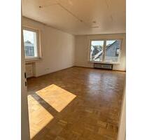 3-Zimmer Wohnung mit Balkon, Aufzug und Einbauküche - Mülheim an der Ruhr Broich