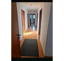 3 Zimmer DG Wohnung - 1.150,00 EUR Kaltmiete, ca.  98,00 m² in Erlangen (PLZ: 91056) Alterlangen