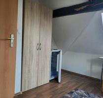 Kleine WG-Zimmmer zu vermieten - 420,00 EUR Kaltmiete, ca.  8,00 m² in Frankfurt am Main (PLZ: 60386) Fechenheim
