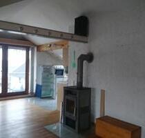 Dachgeschosswohnung 3,5 Zimmer ab 01.12.2025 zu vermieten - Wetter (Hessen)