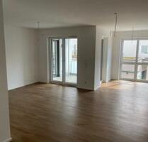 Zentrale 3-Zimmer Wohnung - 1.140,00 EUR Kaltmiete, ca.  78,00 m² in Straubing (PLZ: 94315)