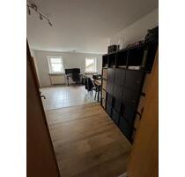 2-Zimmer Dachgeschosswohnung mit Balkon in Pfeffenhausen