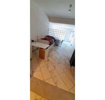 1-Zimmer Appartement mit eigenem Zugang und kleiner Terrasse - Kerpen