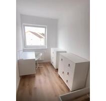 Saniertes und möbliertes WG-Zimmer mit guter Anbindung - Rödermark
