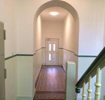 3 Zimmer Dachgeschoß-Wohnung mit Bad, Gäste-WC und Einbauküche - Hagen Dahl