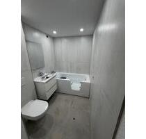 Großzügige und helle sanierte 2 Zimmer Wohnung 63qm Balkon Garage - Schwäbisch Gmünd Bargau