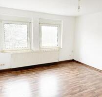 ***3-RAUMWOHNUNG MIT GERÄUMIGEN WOHNZIMMER*** und Badezimmer mit Wanne ab sofort zu vermieten - Zeithain