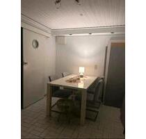 1.5 Zimmer Souterrain Wohnung nur mit Möbelübernahme - Mönchengladbach West