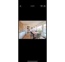 Attraktive 2 Zimmer Wohnung in Kirchheim u.T mit Balkon und EBK - Kirchheim unter Teck