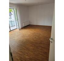 Schöne 4 Zimmer Wohnung zu vermieten ab 1.8.2025 Bonn Lengsdorf