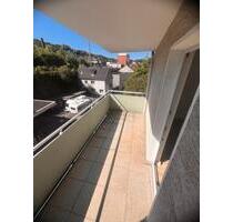 2 Zimmer Wohnung mit Balkon - 850,00 EUR Kaltmiete, ca.  70,00 m² in Wuppertal (PLZ: 42105) Elberfeld