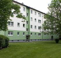 + 3 Zimmer mit Balkon + - 450,00 EUR Kaltmiete, ca.  69,29 m² in Goslar (PLZ: 38642) Jürgenohl