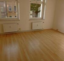 *renovierte 2 Zimmer WE* mit Tageslichtbad:Wanne+Dusche,extra Küche! #DD100 - Freital