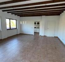 3 Zimmer Wohnung in ruhiger Lage, EBK, Balkon - Mettlach