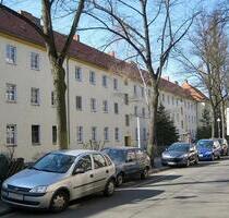 3-Zimmer in Berlin Neu-Westend m. Balkon und guter Ausstattung