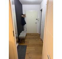 Gepflegte 3 Zimmer Wohnung mit Balkon in Laatzen