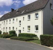 Komm nach Sterkrade! 2 renovierte Zimmer mit großer Küche in absolut verkehrsarmer Lage - Oberhausen Alsfeld