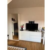 1 Zimmer Dachgeschosswohnung in der Kölner Südstadt