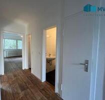 Frisch renovierte 3 Zimmer Wohnung mit Balkon! - Essen Stadtbezirk III