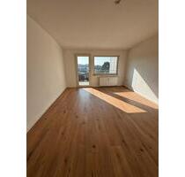 2 Zimmer Wohnung zur Miete - 630,00 EUR Kaltmiete, ca.  57,00 m² in Remscheid (PLZ: 42853)