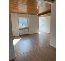 Wohnung 2 Zimmer in SchuldAhr - 955,00 EUR Kaltmiete, ca.  104,00 m² in Schuld (PLZ: 53520)