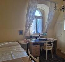 1-Zimmer Appartment in schönster Villa Wiesbadens