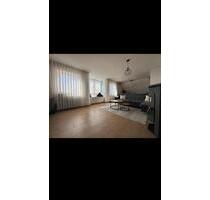Schöne 3-Zimmer Maisonettenwohnung zu vermieten mit TG - Augsburg Oberhausen