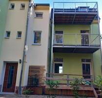 Erstbezug nach Sanierung: 4-Zimmer Wohnung mit Terrasse in der Bergstr. 11 - Werdau