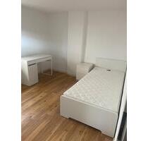 WG Zimmer ab Mai 2025 - 450,00 EUR Kaltmiete, ca.  20,00 m² Wohnfläche in Troisdorf (PLZ: 53842) Altenrath