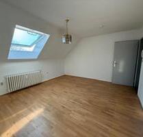 Dachzimmer ohne Küche und Bad perfekt für Homeoffice - Bremen