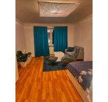 Möbliertes ZIMMER zur Untermiete (keine Paare!) - München Bogenhausen