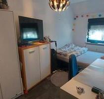 ***WG Zimmer nähe KIT ab 1.7.25 zu vermieten*** - Karlsruhe Grötzingen
