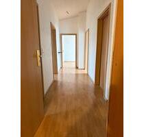 4 Zimmer Wohnung - 1.000,00&nbsp;EUR Kaltmiete, ca.&nbsp; 90,00&nbsp;m&sup2; in Schaafheim (PLZ: 64850)