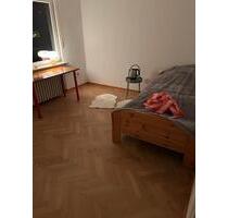 Zimmer für Studierende - 350,00 EUR Kaltmiete, in Wachtberg (PLZ: 53343)