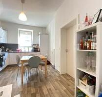 WG-Geeignete 3-Zimmer-Wohnung - 800,00 EUR Kaltmiete, ca.  61,00 m² in Gießen (PLZ: 35390)