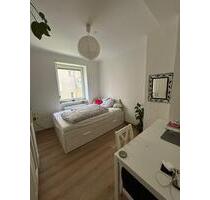 Ruhiges, gemütliches Zimmer in 3er WG - Stuttgart Stuttgart-Ost