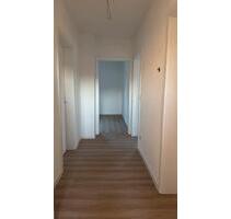 Kernsanierte 2,5 Zimmer Wohnung 1. OG - Wetzlar Naunheim