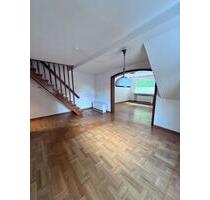 3 Zimmer-Maisonettewohnung mit Terrasse zu vermieten in Radevormwald-Dahlhausen