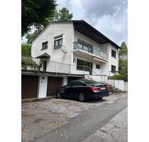 Schöne 3- Zimmer Terassenwohnung, mit privaten Eingang - Bergneustadt