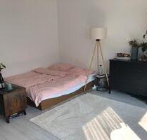 WG Zimmer in zweier Wg mit Balkon - Eschborn