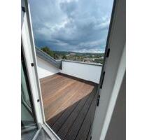 Biete: Moderne 2-Zimmer Single Dachgeschosswohnung in Mechernich