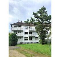 2,5 Zimmer Etagenwohnung mit Balkon in Duisburg zu vermieten.