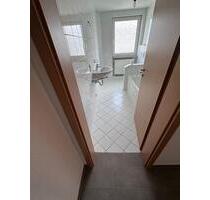 3 Zimmer Wohnung in Oberkotzau - 425,00 EUR Kaltmiete, ca.  69,56 m² in Oberkotzau (PLZ: 95145)
