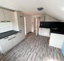 Zwei Zimmer Wohnung in Straßberg mit Garage zu vermieten - Winterlingen
