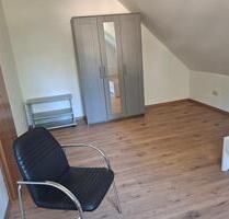 WG Zimmer für Studenten - 220,00 EUR Kaltmiete, in Berlin (PLZ: 12683) Marzahn-Hellersdorf