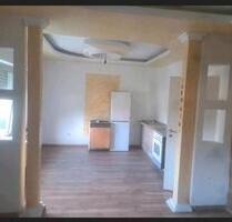 Schöne helle drei Zimmer Wohnung - Altena